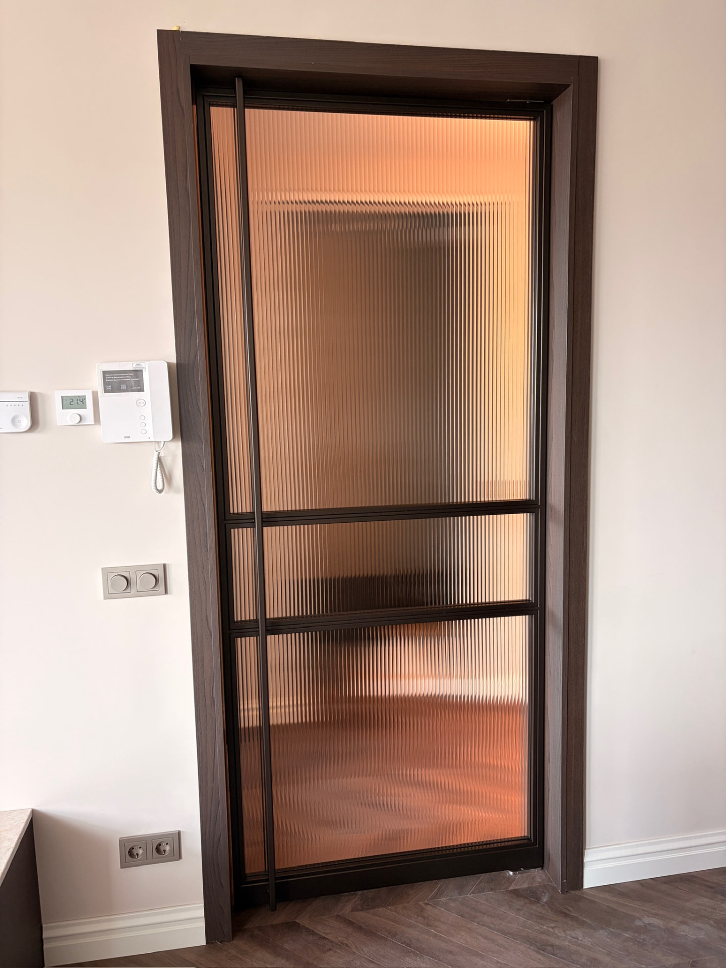 Twee taatsdeuren met Canale glas Eindhoven — beeld 3