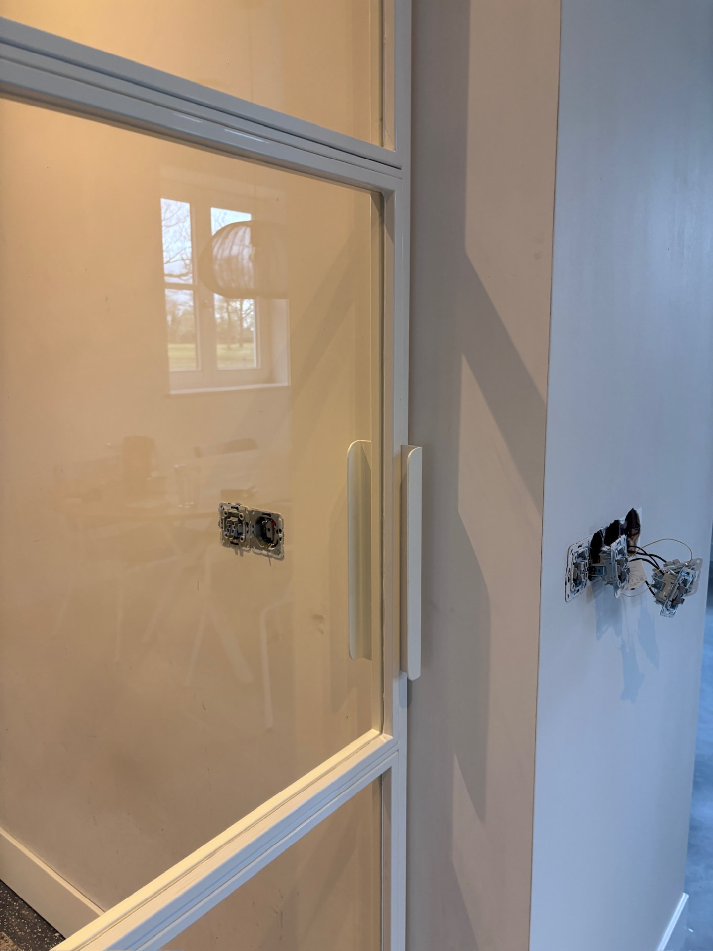 Witte stalen taatsdeuren Empe — beeld 4