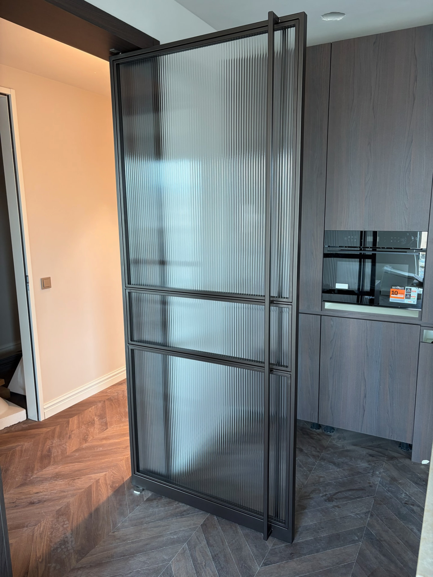 Twee taatsdeuren met Canale glas Eindhoven — beeld 2